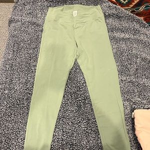 Victorias Secret Pink crossover leggings